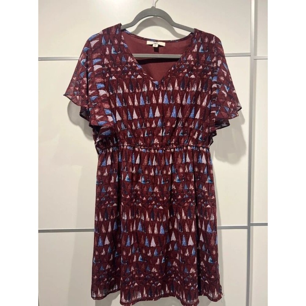Ya Los Angeles Burgundy Geometric Flutter Sleeve Dress